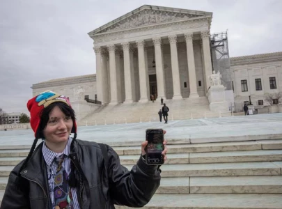 tiktok returns online as trump promises full access restoration tiktok returns online as trump promises full access restoration