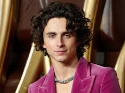 timoth e chalamet s bob dylan biopic a complete unknown to premiere on christmas day