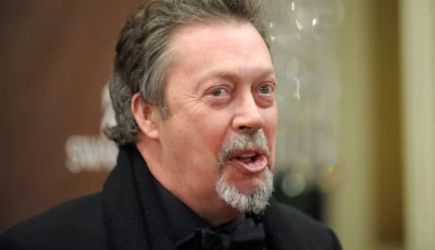actor tim curry attends the 10th annual costume designers guild awards in beverly hills california february 19 2008 reuters