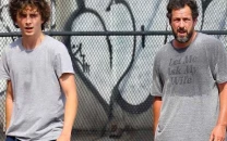 timoth e chalamet and adam sandler lose to high schoolers in viral basketball clip timoth e chalamet and adam sandler lose to high schoolers in viral basketball clip