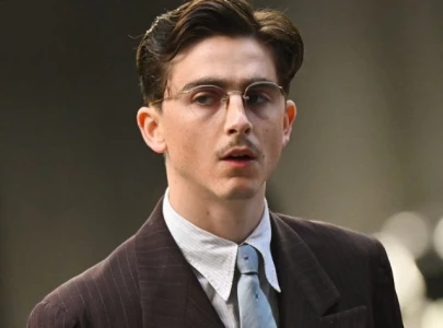 a24 s marty supreme trailer signals big awards drive for chalamet a24 s marty supreme trailer signals big awards drive for chalamet