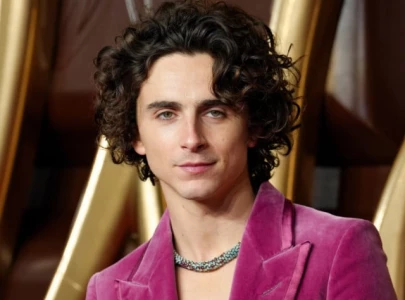 timoth e chalamet announced as college gameday guest picker ahead of sec championship