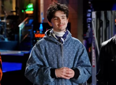 timoth e chalamet honors bob dylan on snl reflects on oscar losses and shares hilarious wonka jokes timoth e chalamet honors bob dylan on snl reflects on oscar losses and shares hilarious wonka jokes