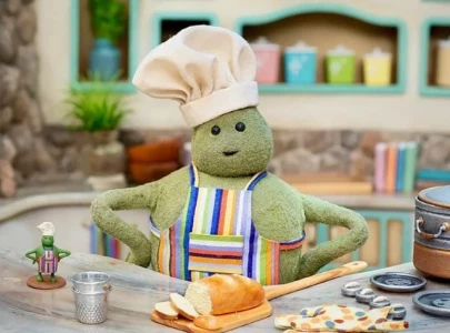 tiny chef makes first tv appearance since cancellation tiny chef makes first tv appearance since cancellation