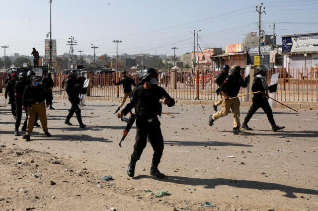 police clashes with tlp supporters photo reuters file police clashes with tlp supporters photo reuters file