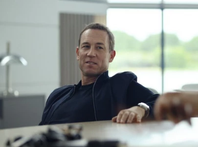 f1 star tobias menzies rumoured for shocking gotham role in batman part ii
