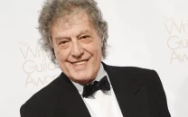 tom stoppard celebrated playwright and screenwriter behind shakespeare in love dies at 88 tom stoppard celebrated playwright and screenwriter behind shakespeare in love dies at 88