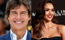 is tom cruise eyeing jessica alba for romance after her divorce is tom cruise eyeing jessica alba for romance after her divorce