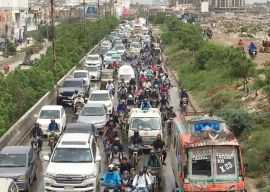 karachi chokes under traffic gridlocks karachi chokes under traffic gridlocks
