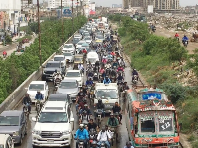 traffic gridlock from baloch colony expressway to qayyumabad chowrangi in karachi on thursday photo express
