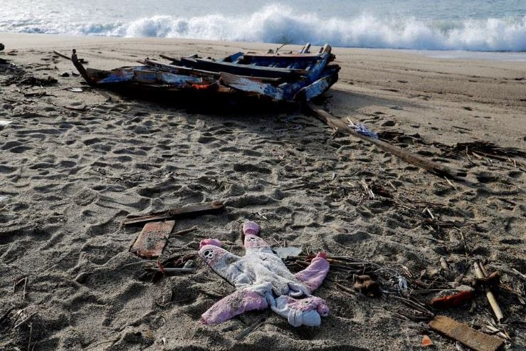 boat packed with 500 migrants needs rescue off sicily photo reuters