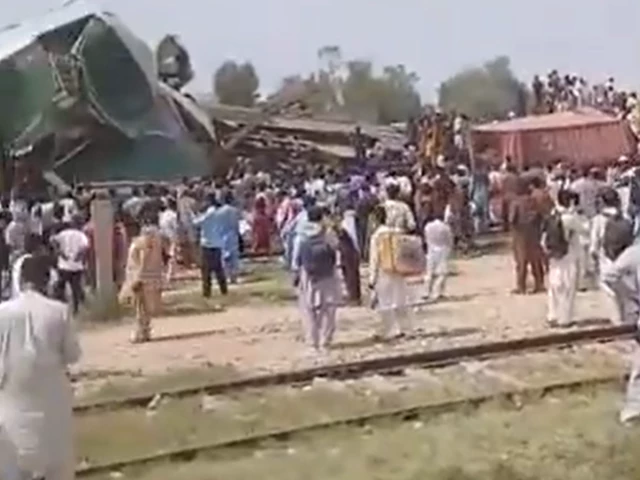 One killed, several injured as Shalimar Express collides with freight train in Nowshehro Feroz One killed, several injured as Shalimar Express collides with freight train in Nowshehro Feroz