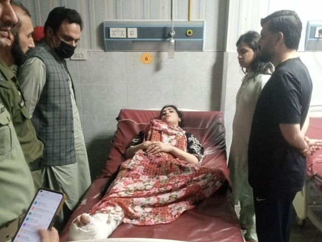 transgenders injured in gun attack in peshawar photo express transgenders injured in gun attack in peshawar photo express