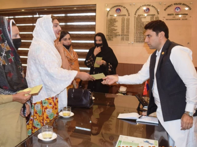 K-P police to establish dedicated help desks for transgender people