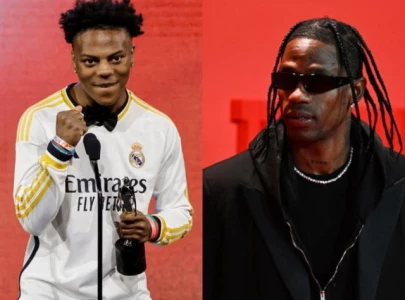 ishowspeed beats travis scott in a foot race at fanatics fest ishowspeed beats travis scott in a foot race at fanatics fest