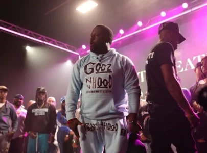 t rex suffers onstage seizure during nome 15 battle against geechi gotti t rex suffers onstage seizure during nome 15 battle against geechi gotti