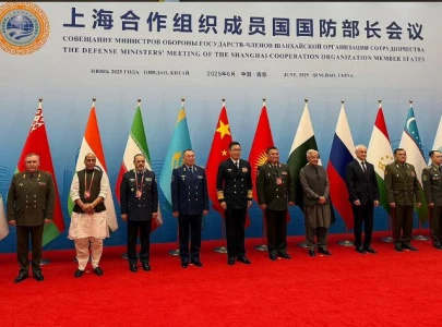 sco brings pakistan india defence ministers together