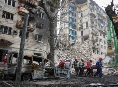 seven killed dozens injured as russian strikes hit kyiv seven killed dozens injured as russian strikes hit kyiv