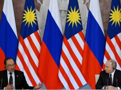 malaysian pm raises mh17 crash with putin