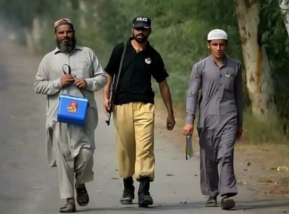 7 613 cops to oversee polio vaccination drive 7 613 cops to oversee polio vaccination drive