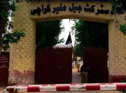 new malir jail admin confirms 225 inmates escaped the prison new malir jail admin confirms 225 inmates escaped the prison