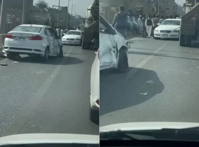 dumper crashes into 20 vehicles on karachi s lyari expressway dumper crashes into 20 vehicles on karachi s lyari expressway