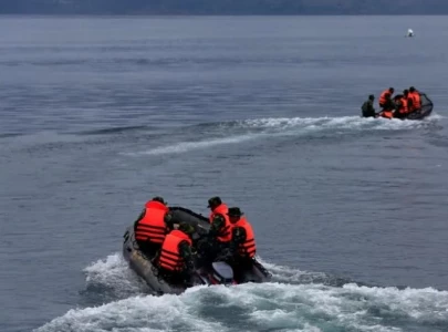 indonesian boat capsizes near mentawai islands