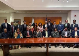 pakistan delegation reaches uk after successful talks in us