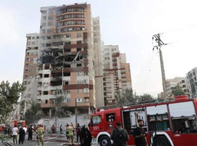 us lawmakers reject bid to block trump s iran strikes