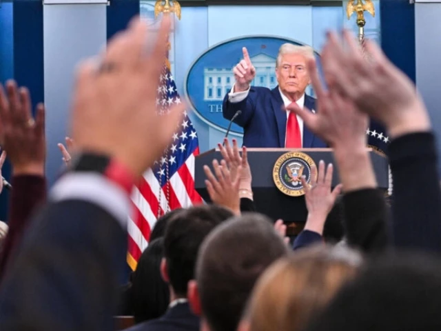 us president donald trump launched into a political attack on diversity hiring practices at a press conference on washington s deadly plane crash photo afp us president donald trump launched into a political attack on diversity hiring practices at a press conference on washington s deadly plane crash photo afp