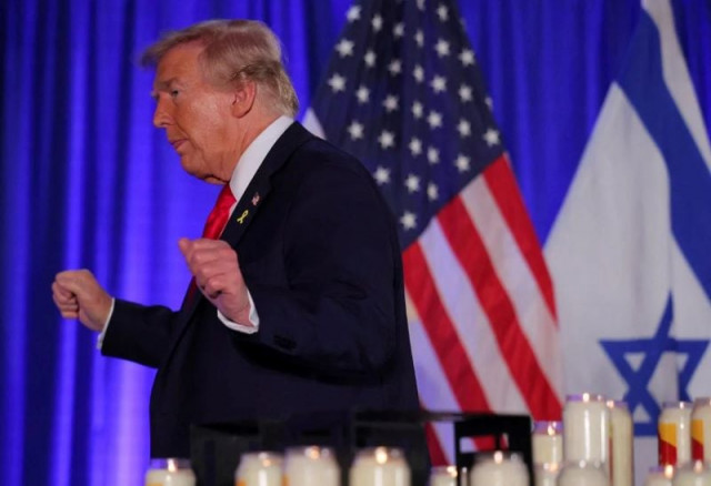 kamala harris questions trump s mental state as he dances for 40 minutes at philadelphia rally kamala harris questions trump s mental state as he dances for 40 minutes at philadelphia rally