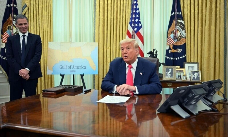 french shipping company cma cgm s chief executive rodolphe saade l listens while us president donald trump speaks before signing executive orders in the oval office of the white house in washington dc us on march 6 photo afp french shipping company cma cgm s chief executive rodolphe saade l listens while us president donald trump speaks before signing executive orders in the oval office of the white house in washington dc us on march 6 photo afp