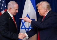 us president donald trump points his finger towards israeli prime minister benjamin netanyahu as they shake hands during a press conference after meeting at trump s mar a lago club in palm beach florida us december 29 2025 reuters