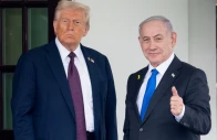 us president donald trump greets israeli prime minister benjamin netanyahu as he arrives at the west wing of the white house in washington dc on september 29 2025 us president donald trump will push israeli prime minister benjamin netanyahu to agree to an elusive gaza peace plan on monday in high stakes talks at the white house photo afp