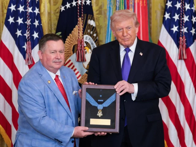 Trump doesn’t rule out sending US troops into Iran Trump doesn’t rule out sending US troops into Iran