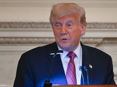 us hosts pakistan military chief at white house india responds by warming to china us hosts pakistan military chief at white house india responds by warming to china