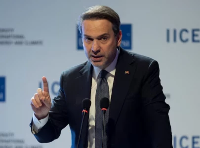 turkey says iran gas pipeline contract nearing expiry no talks yet on extension