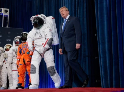 trump signs order to create a us space academy trump signs order to create a us space academy