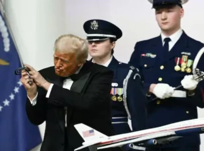 trump dances with sword to ymca at inaugural ball joined by melania and vance