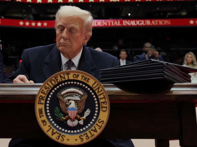 tiktok gets 75 day lifeline from trump amid ownership standoff tiktok gets 75 day lifeline from trump amid ownership standoff