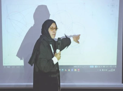 turkish artist leads islamic geometry workshop in karachi