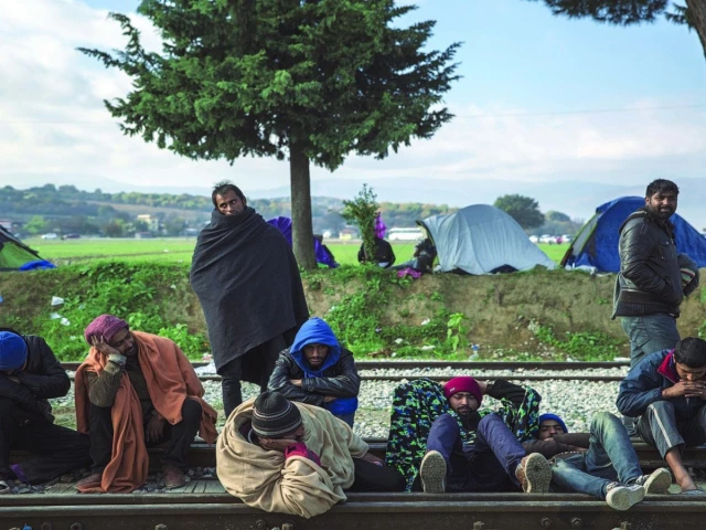 photo file photo file