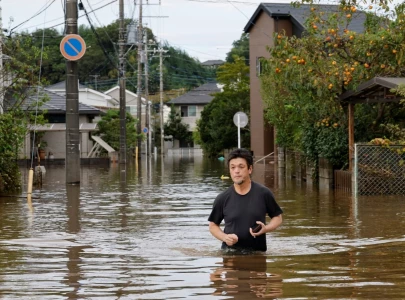 typhoon dujuan leaves four dead in japan 45 000 houses without power