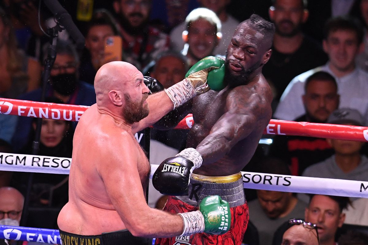 Photo of 'Best of era' Fury hailed after Wilder classic