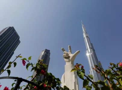 gulf businesses reel as iran strikes trigger regional shutdowns