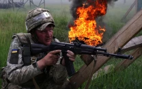 us and russia hold peace talks in abu dhabi as missiles pound kyiv