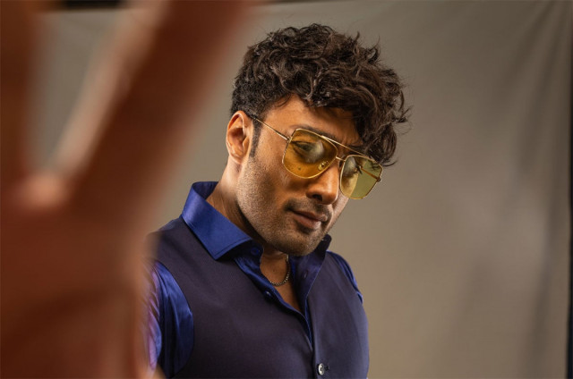 dance kerain saari raat umair jaswal s new album to release in two volumes dance kerain saari raat umair jaswal s new album to release in two volumes