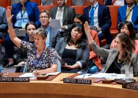 un reimposes arms embargo and sanctions on iran over nuclear programme un reimposes arms embargo and sanctions on iran over nuclear programme