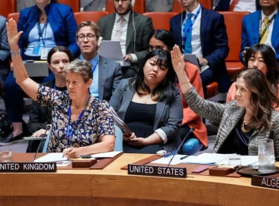 un reimposes arms embargo and sanctions on iran over nuclear programme un reimposes arms embargo and sanctions on iran over nuclear programme