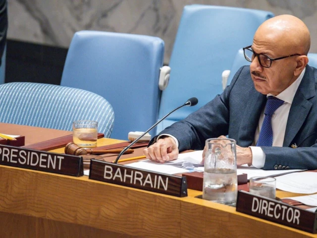 China, Russia veto UNSC resolution to open Strait of Hormuz by force